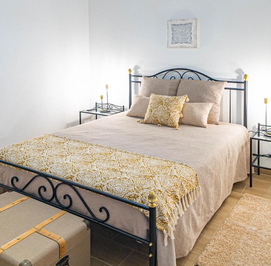 Bed and Breakfast Tapada Do Chafariz Estremoz Exterior foto