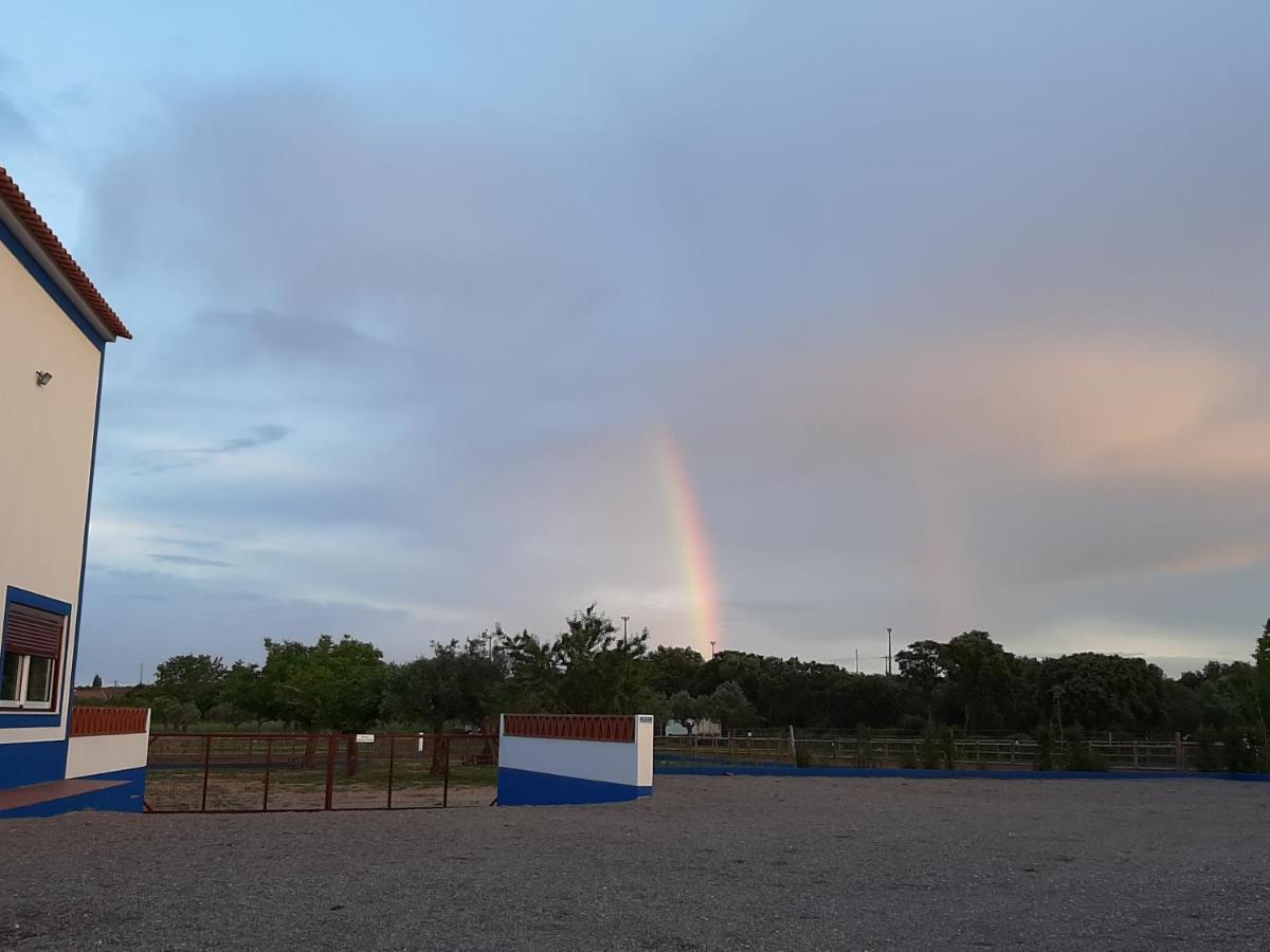 Bed and Breakfast Tapada Do Chafariz Estremoz Exterior foto